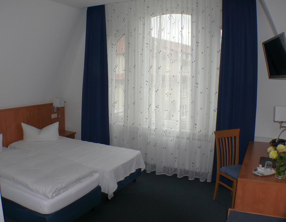 Hotel Garni - Haus Gemmer 코부르크 객실 사진